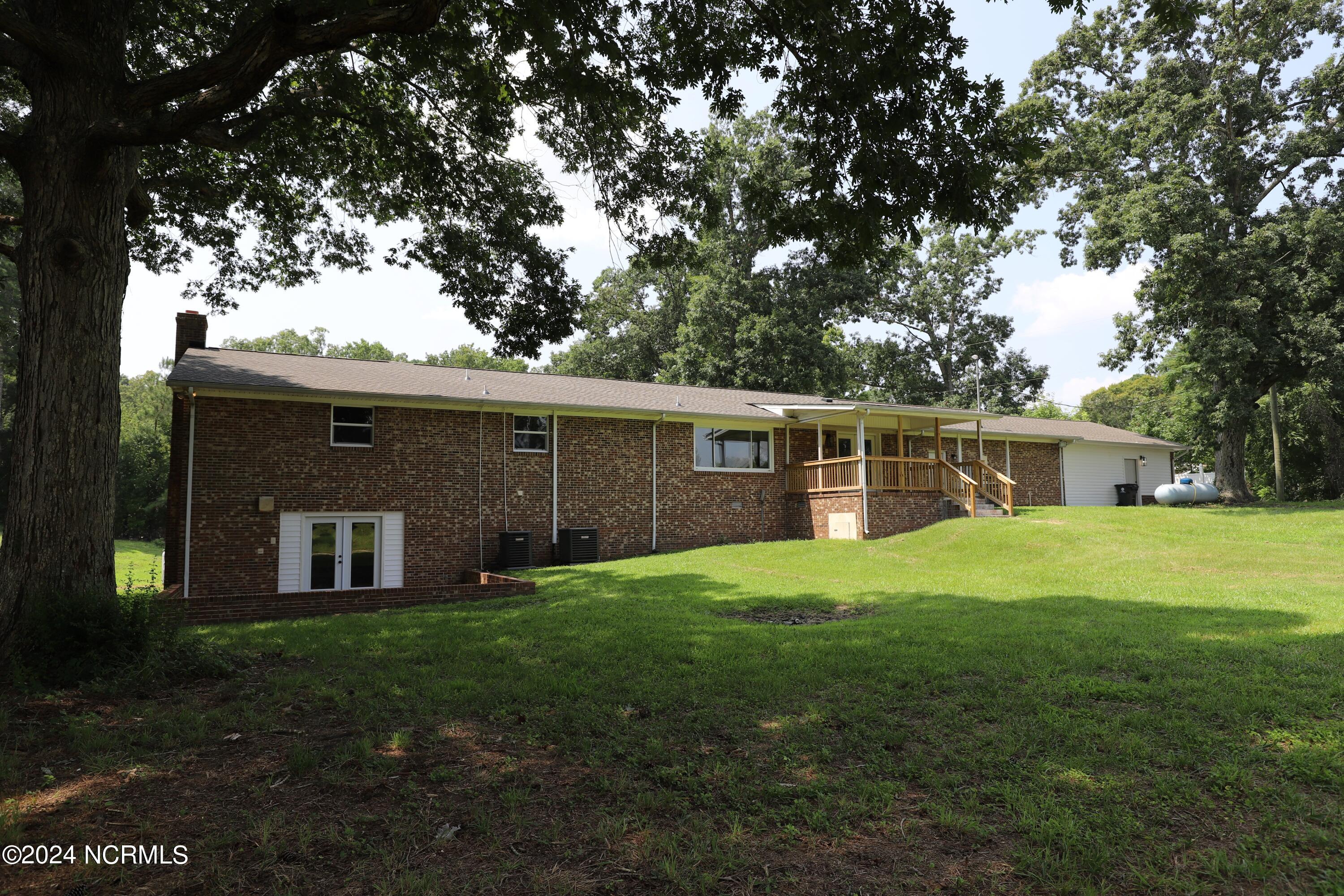 112 Spring Branch Road Murfreesboro, NC 27855 - Photo 42 of 50 IMG_2053