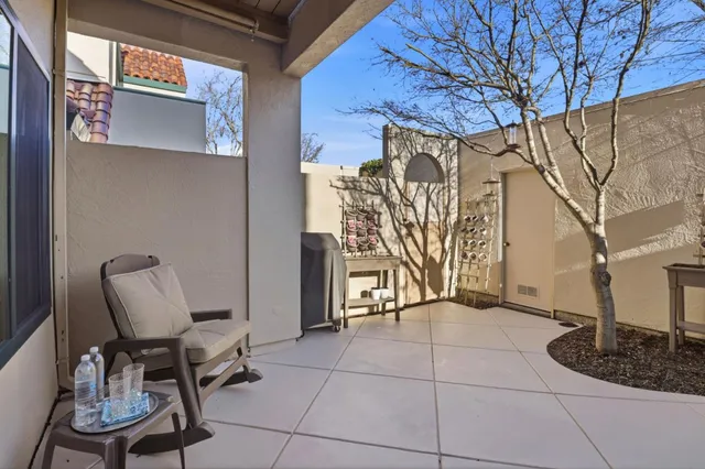 $1,138,000 | 2279 Armada Way, San Mateo, CA 94404