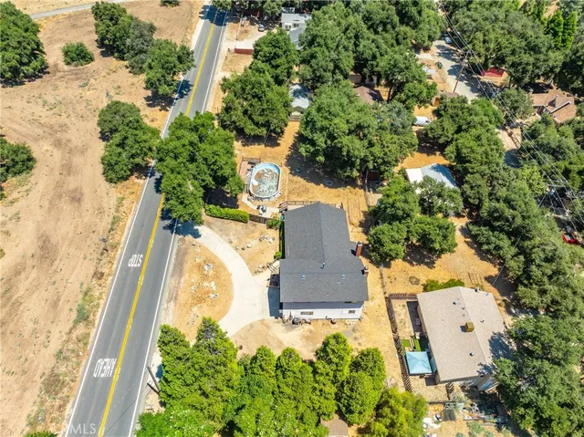 $489,990 | 39828 San Francisquito Canyon Road, Green Valley, CA 91390