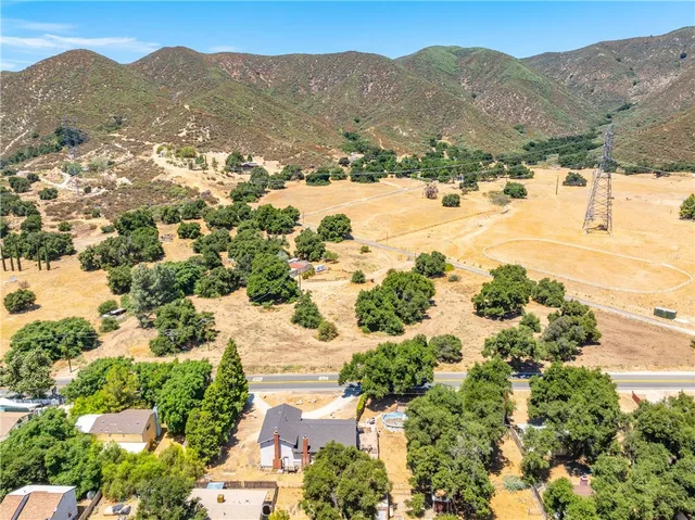 $489,990 | 39828 San Francisquito Canyon Road, Green Valley, CA 91390