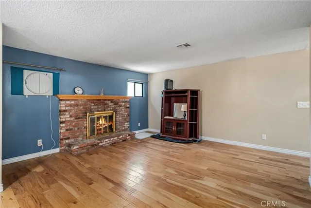 $489,990 | 39828 San Francisquito Canyon Road, Green Valley, CA 91390