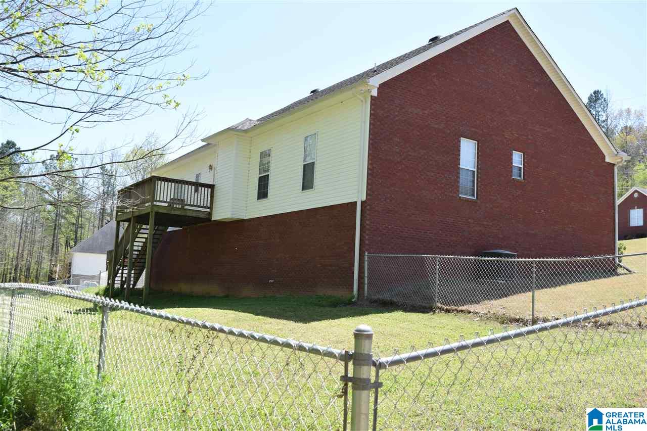 295 Magnolia Circle Warrior, AL 35180 - Photo 13 of 46