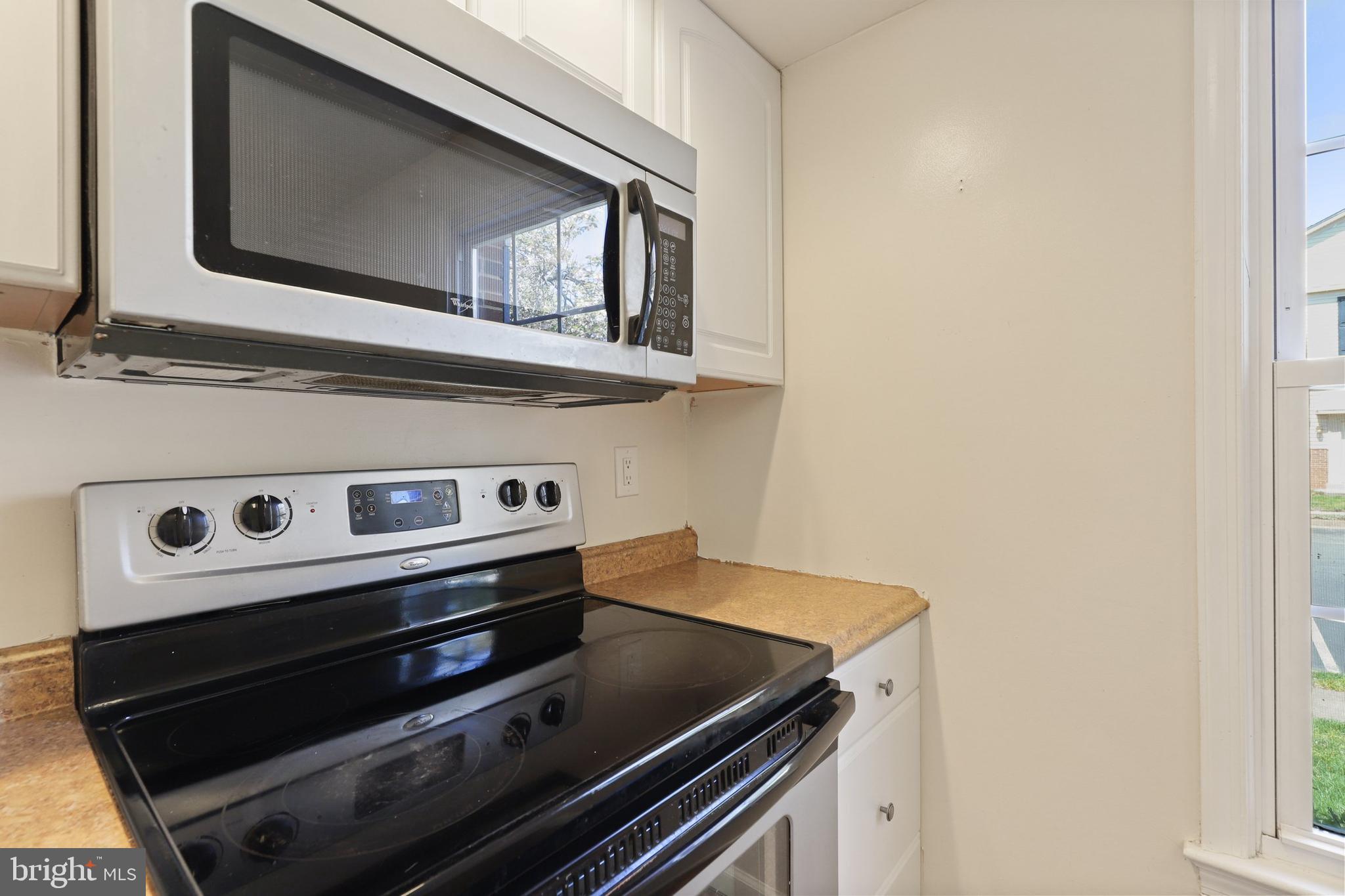 8128 Sleepy View Lane Springfield, VA 22153 - Photo 15 of 35 Gallery Image 15