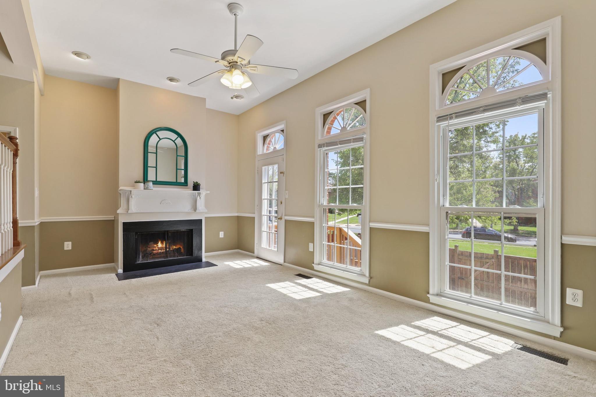 8128 Sleepy View Lane Springfield, VA 22153 - Photo 7 of 35 Gallery Image 7