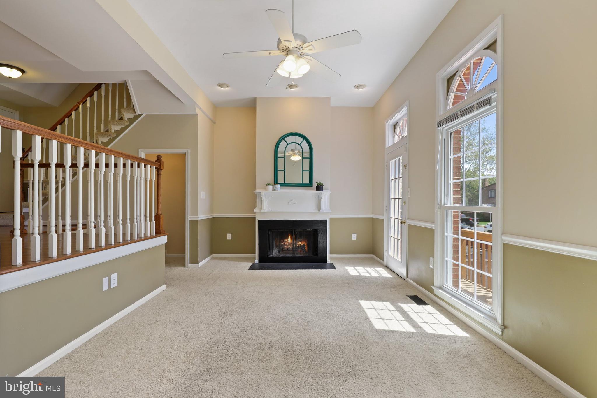 8128 Sleepy View Lane Springfield, VA 22153 - Photo 9 of 35 Gallery Image 9