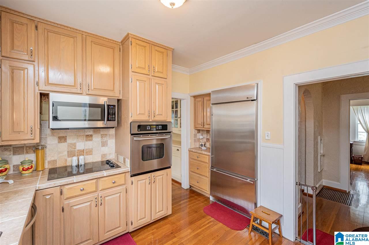 1094 Columbiana Road Birmingham, AL 35209 - Photo 18 of 42
