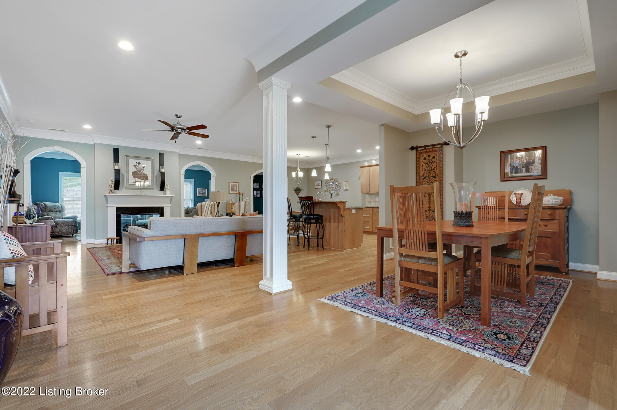 10605 Riva Road Louisville, KY 40223 - Photo 5 of 38 5 DSC00590