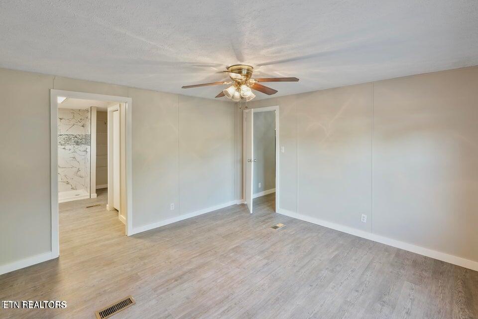 4405 Greeley Ford Road Knoxville, TN 37920 - Photo 5 of 25 20241016020425260410000000-o