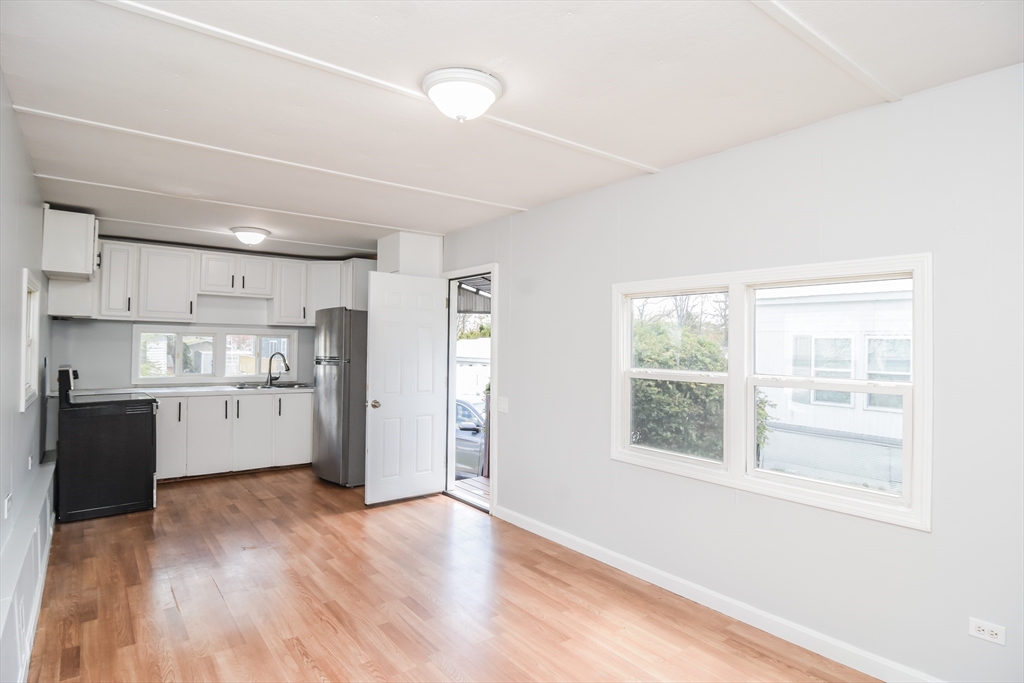 181 Boston Post Road East, Unit 49 Marlborough, MA 01752 - Photo 10 of 31