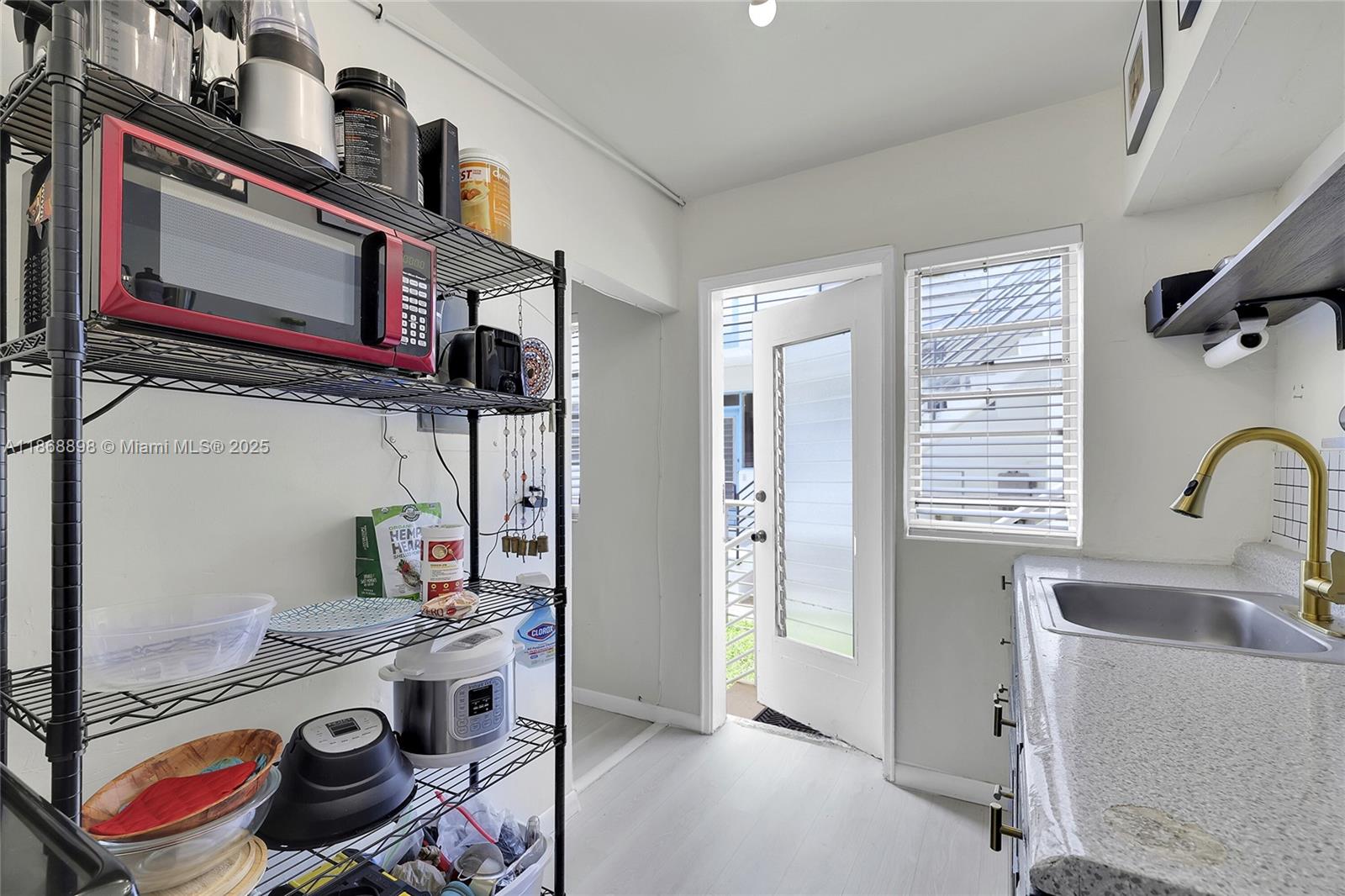 4730 Pine Tree Drive, Unit 14 Miami Beach, FL 33140 - Photo 14 of 32