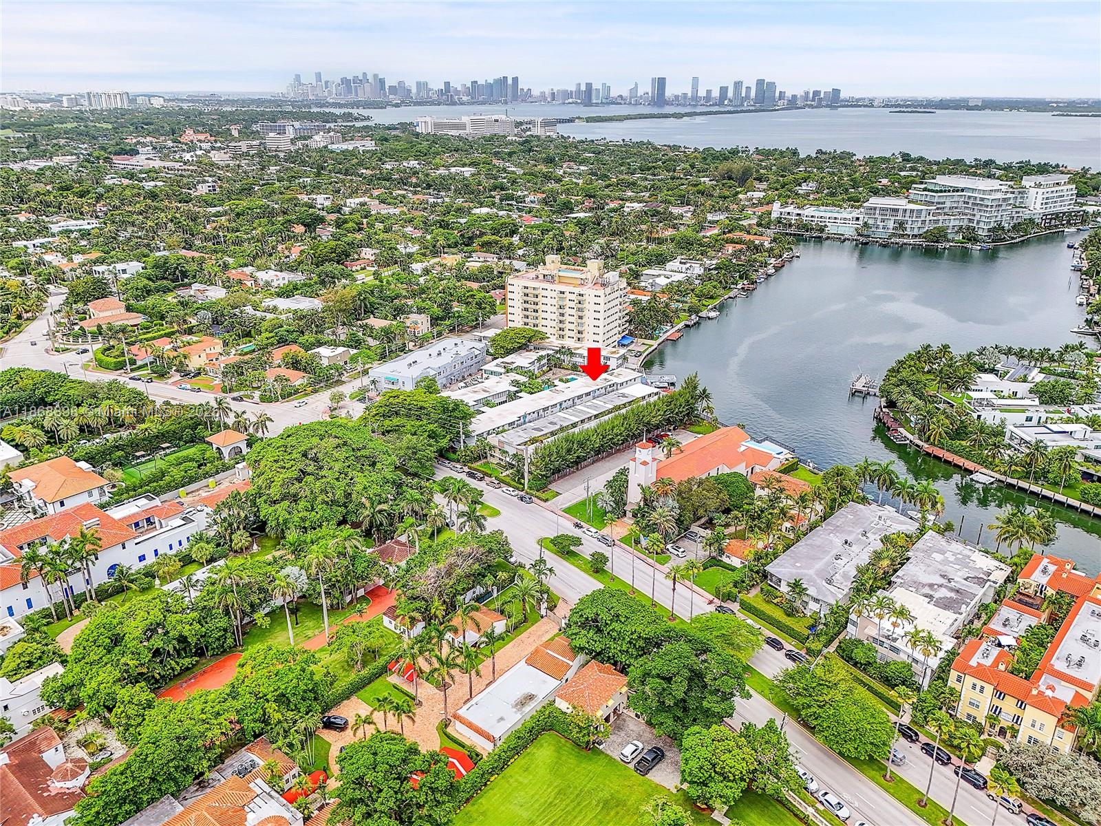 4730 Pine Tree Drive, Unit 14 Miami Beach, FL 33140 - Photo 28 of 32