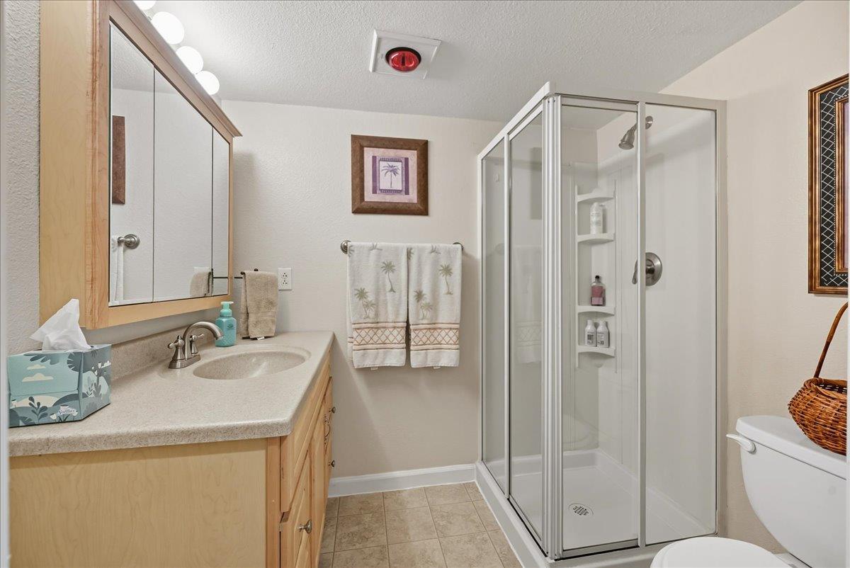 2527 Dynamic Way Rescue, CA 95672 - Photo 21 of 37 a bathroom with a sink a toilet and shower