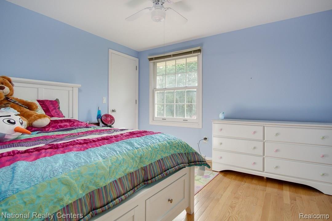 4468 Rohr Road Clarkston, MI 48348 - Photo 24 of 35 4468-Rohr-024.jpg