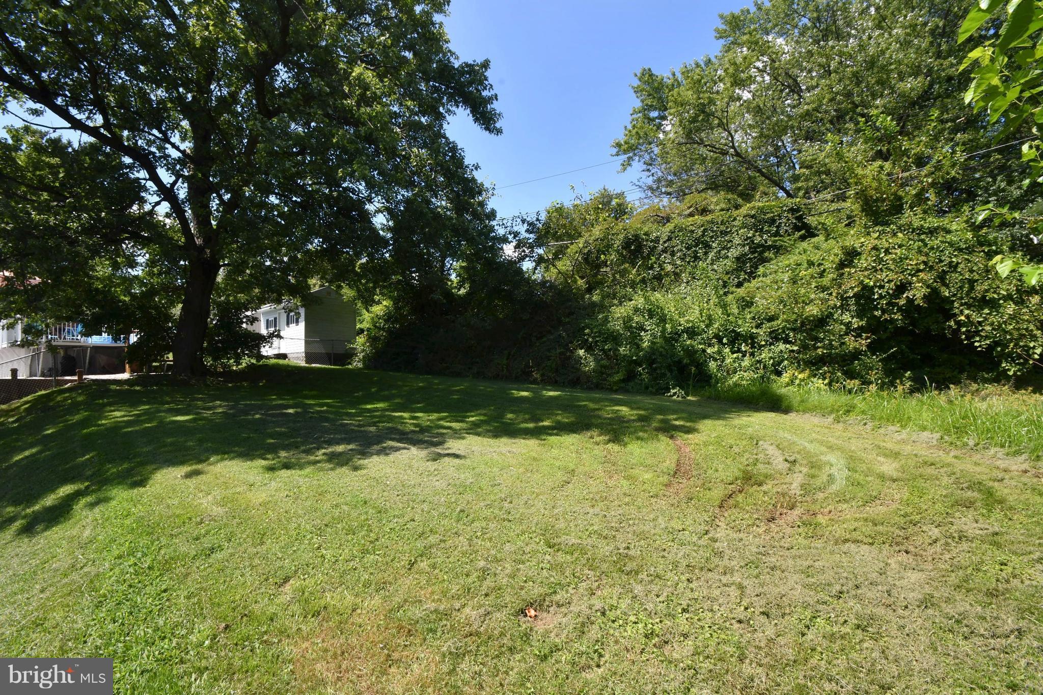 9222 Orbitan Road Baltimore, MD 21234 - Photo 27 of 27 Exterior (Rear)