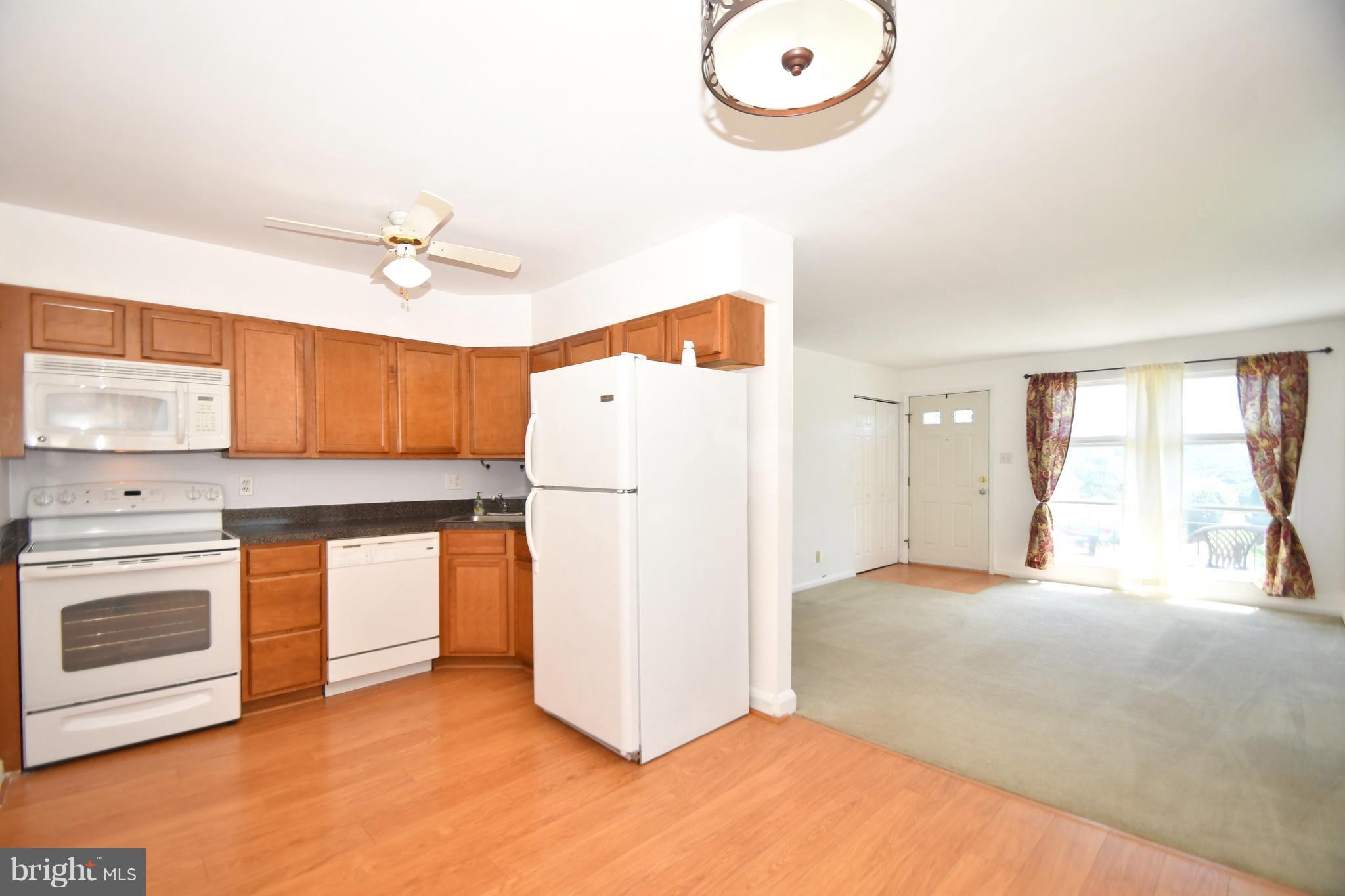 9222 Orbitan Road Baltimore, MD 21234 - Photo 5 of 27 Kitchen