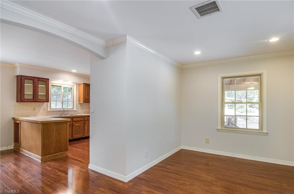 4697 Long Valley Road Greensboro, NC 27410 - Photo 7 of 30
