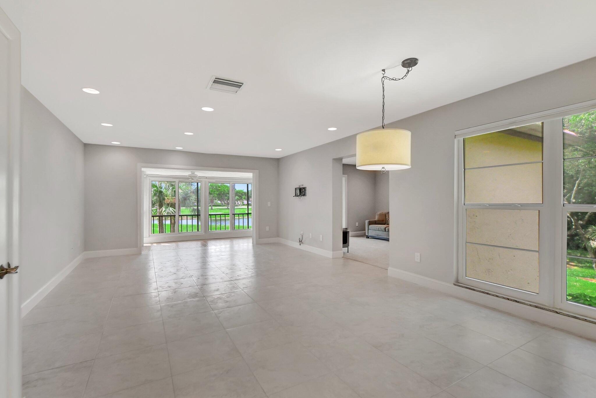 8410 Casa Del Lago, Unit L Boca Raton, FL 33433 - Photo 8 of 35 10-web-or-mls-DSC_0266