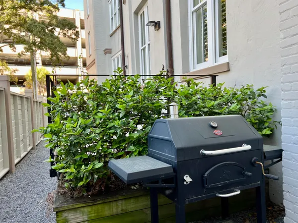 $3,150 | 85 Cumberland Street, Unit 17, Charleston, SC 29401