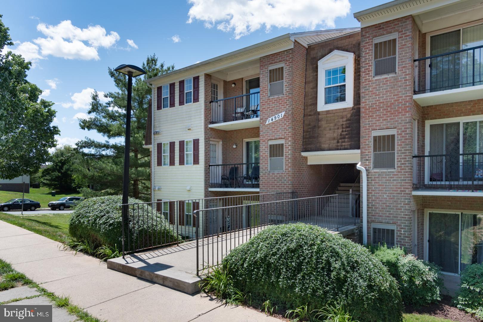 14901 Rydell Road, Unit 103 Centreville, VA 20121 - Photo 2 of 29