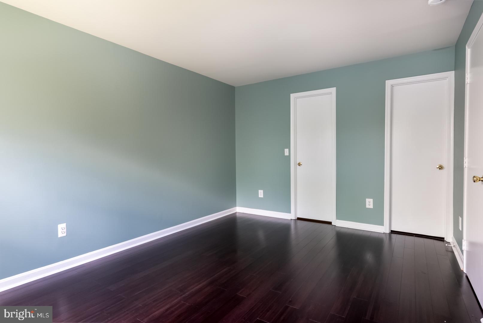 14901 Rydell Road, Unit 103 Centreville, VA 20121 - Photo 16 of 29 Bedroom 2