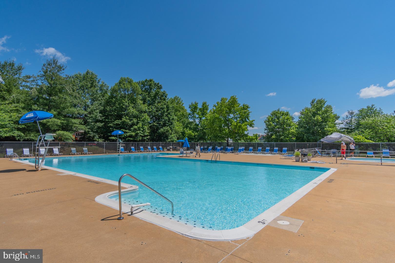 14901 Rydell Road, Unit 103 Centreville, VA 20121 - Photo 27 of 29 Community Pool