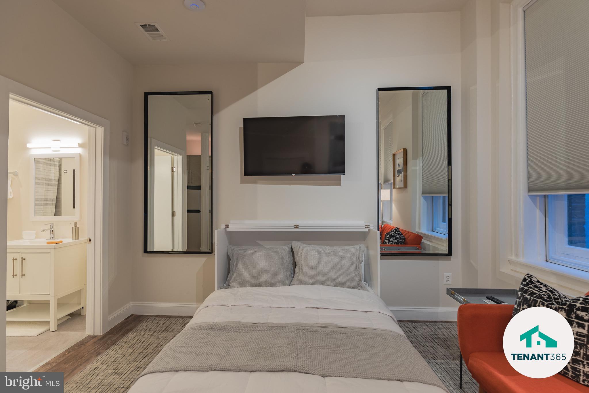 8 East Fayette Street, Unit 201 Baltimore, MD 21202 - Photo 7 of 23