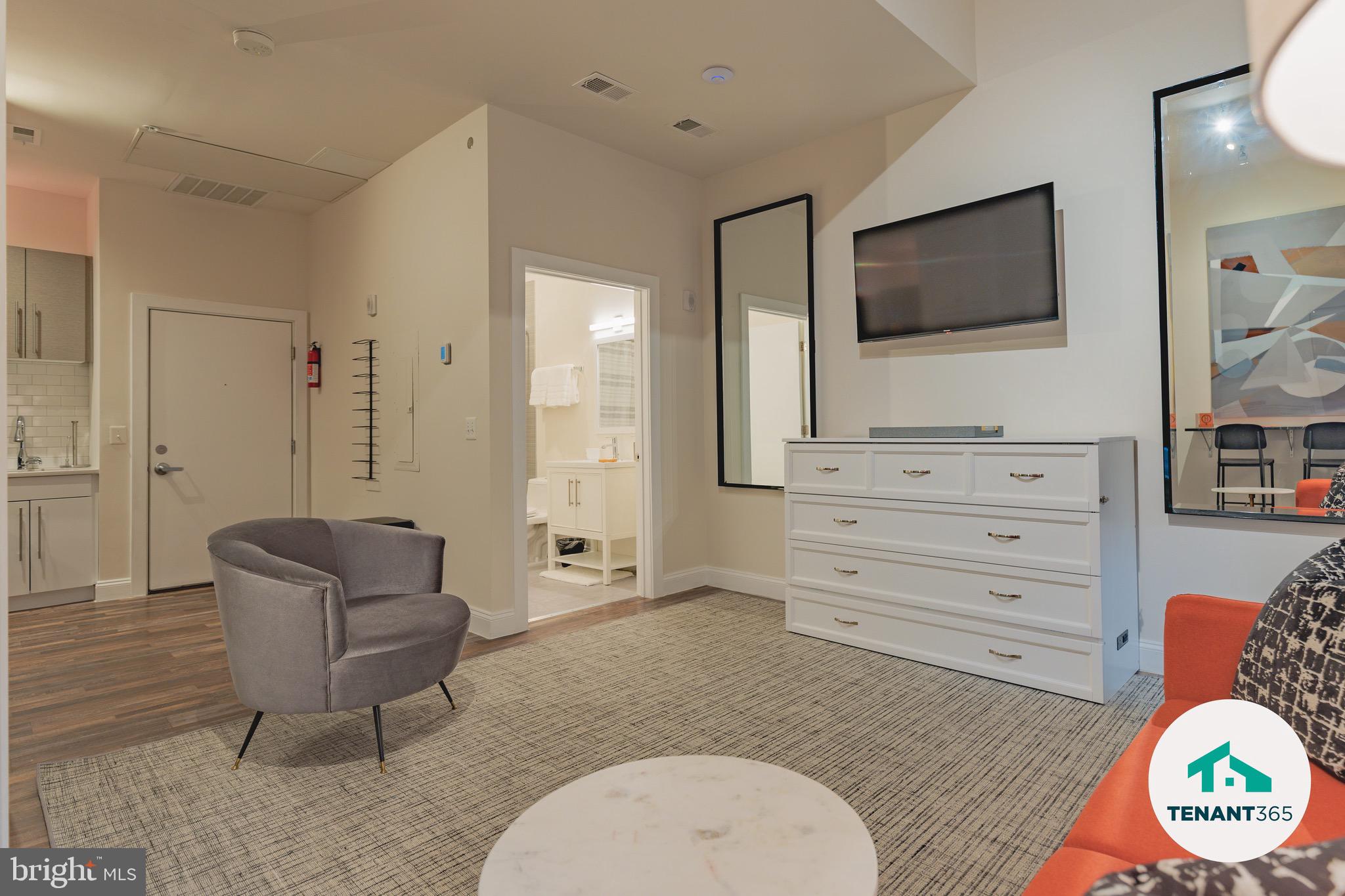 8 East Fayette Street, Unit 201 Baltimore, MD 21202 - Photo 9 of 23