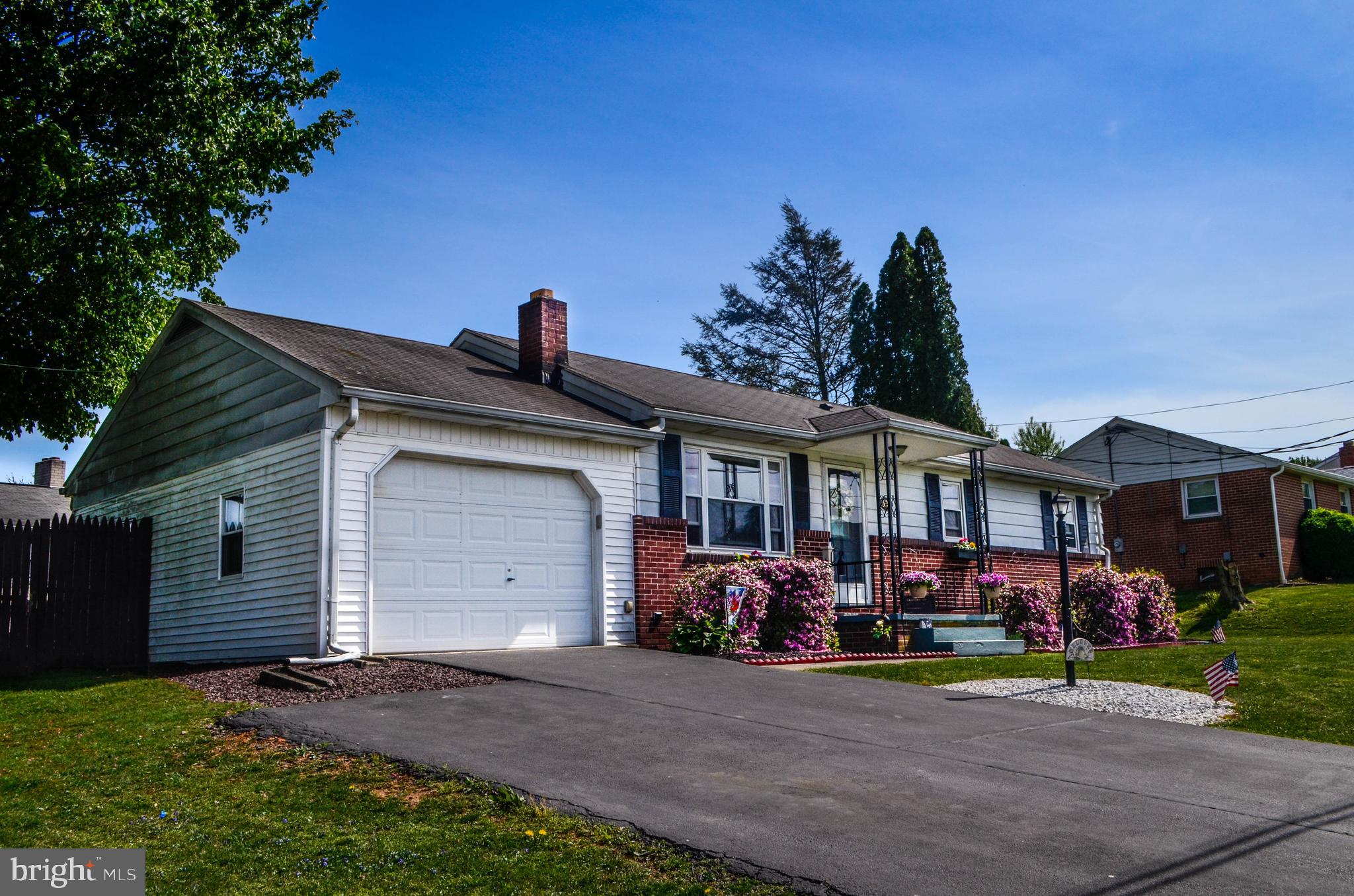 590 Manor Road Windsor, PA 17366 - Photo 5 of 39 Gallery Image 5
