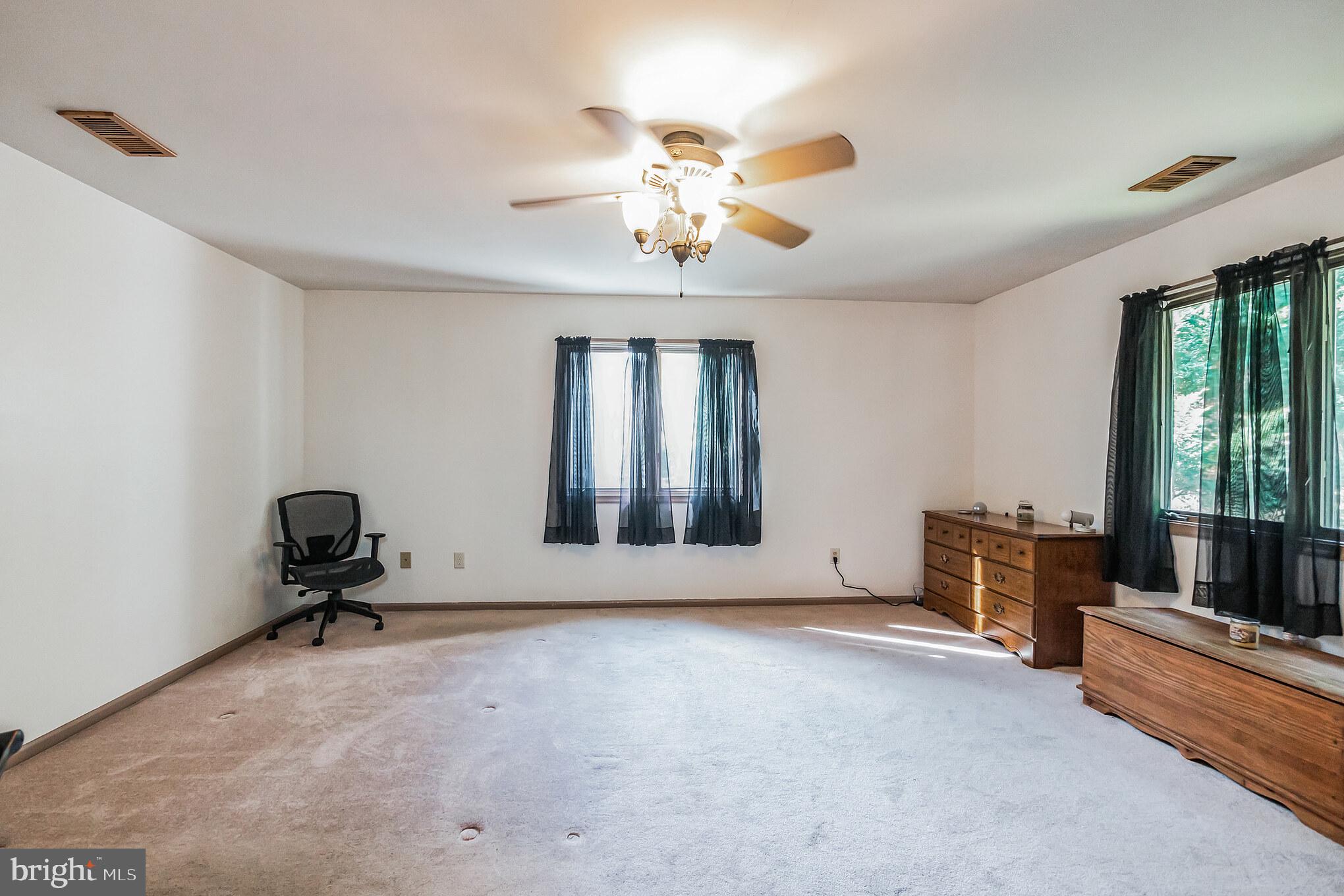 6907 Fox Chase Road New Market, MD 21774 - Photo 12 of 30 Gallery Image 12