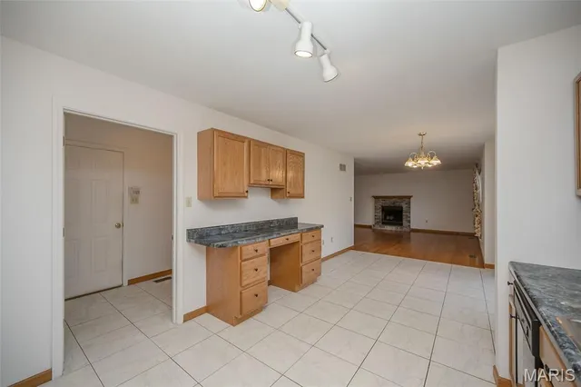 $399,900 | 5850 Birchmont Pl Drive, St. Louis, MO 63129