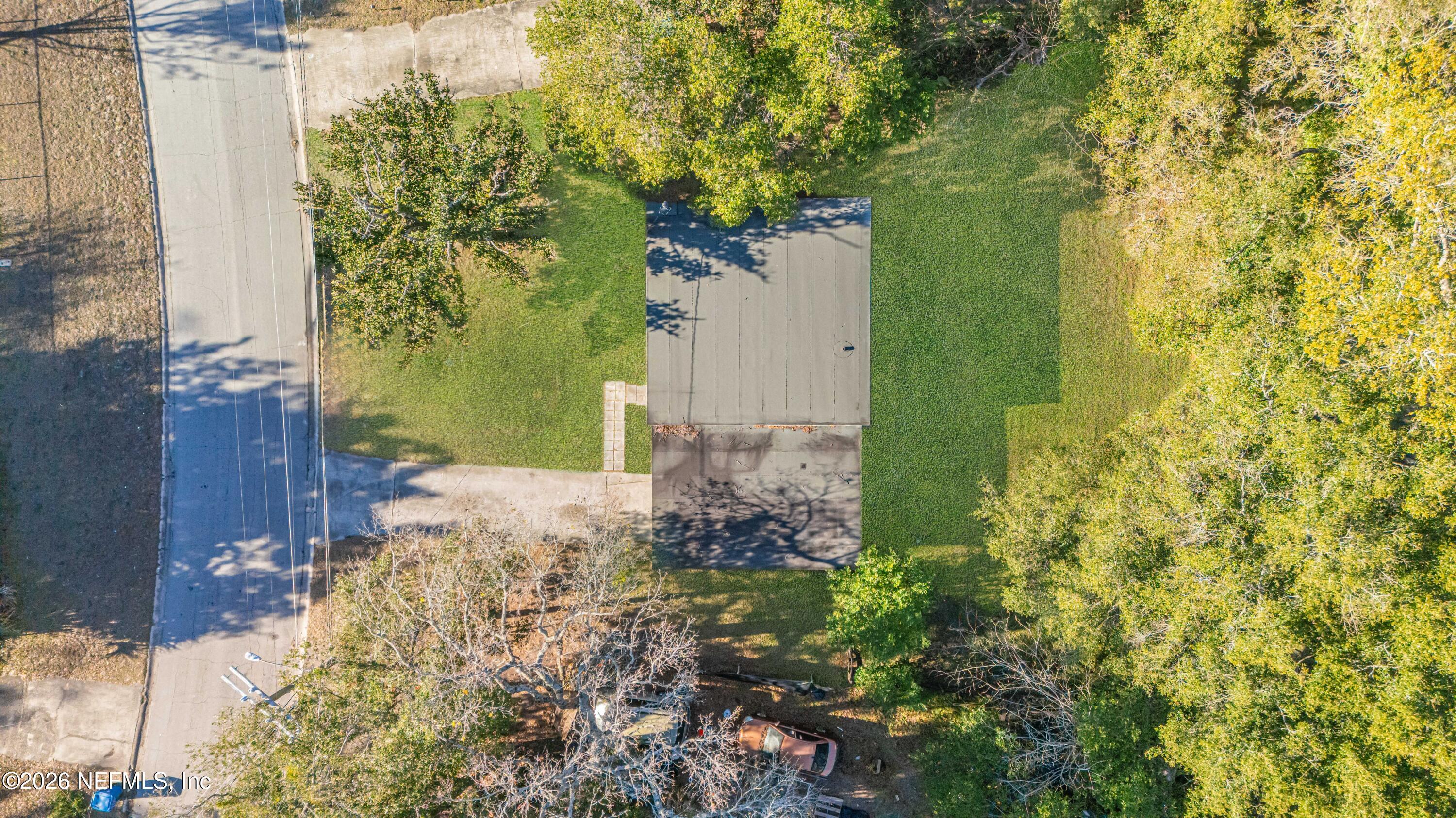 1841 Griflet Road Jacksonville, FL 32211 - Photo 4 of 20 a view of a garden