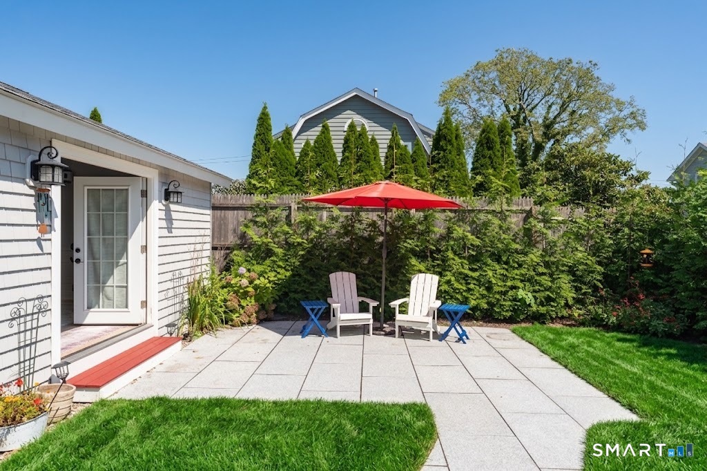 99 East Wharf Road Madison, CT 06443 - Photo 30 of 36 A lovely private patio to enjoy!