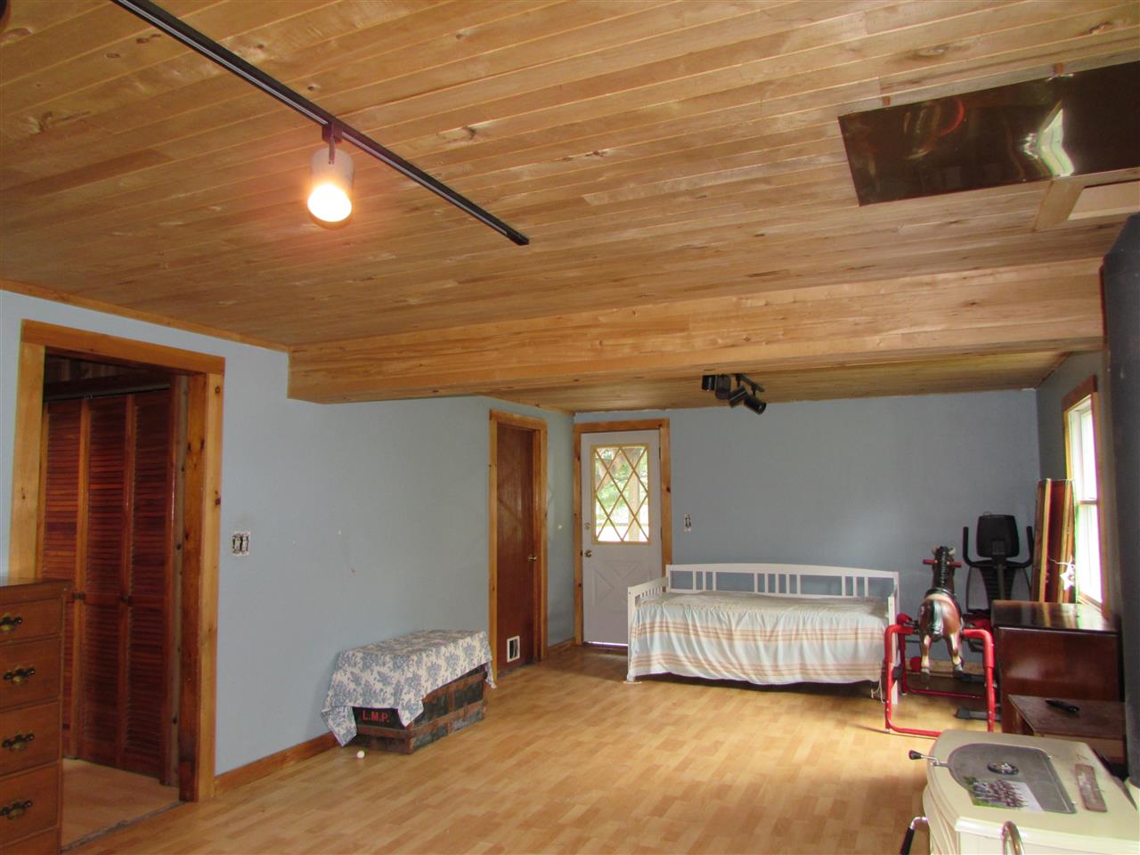 1357 Case Street Middlebury, VT 05753 - Photo 6 of 17 Gallery Image 6