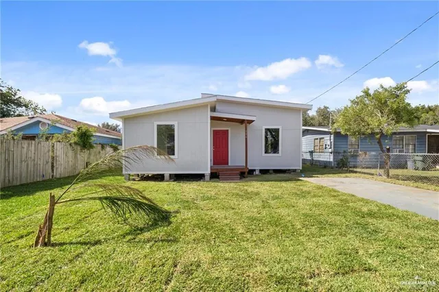 $1,400 | 106 Standard Avenue, San Juan, TX 78589