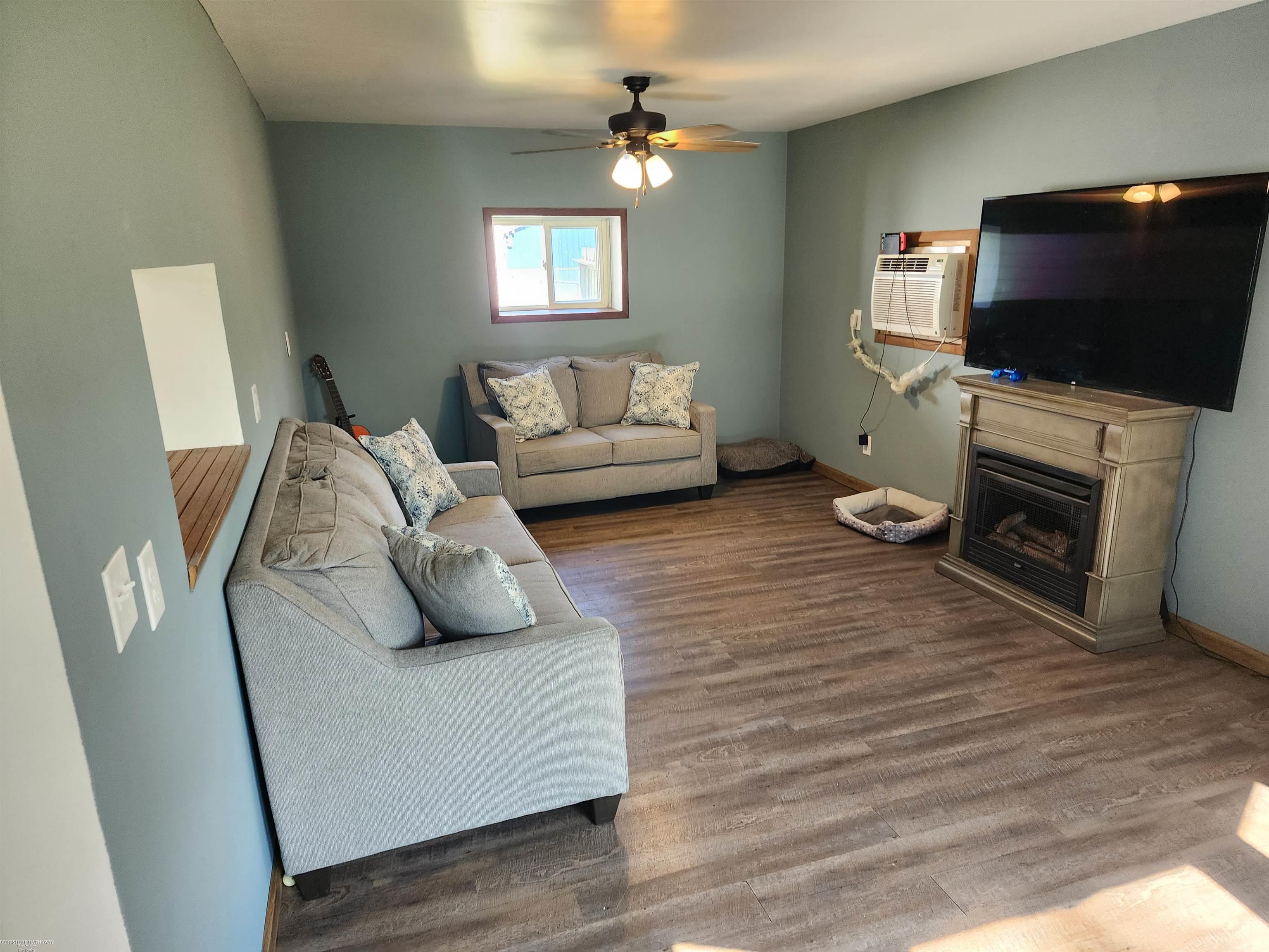 1019 Minnesota Road Port Huron, MI 48060 - Photo 26 of 39 50110825-25.JPG