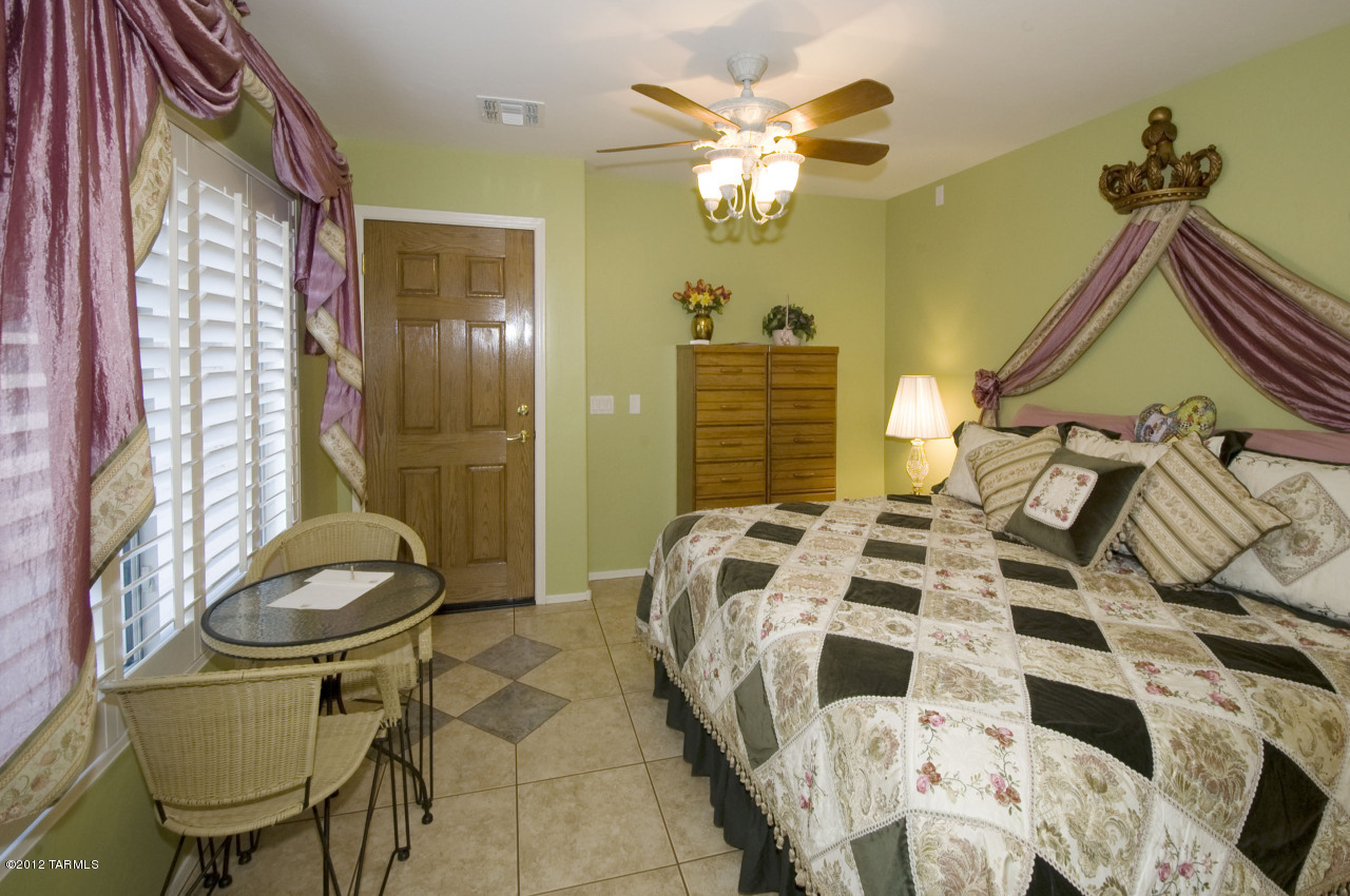 62397 East Northwood Road Tucson, AZ 85739 - Photo 26 of 34