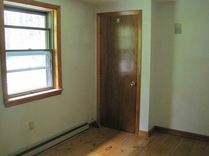 569 Turner Road Bremen, ME 04551 - Photo 25 of 34 Bedroom.