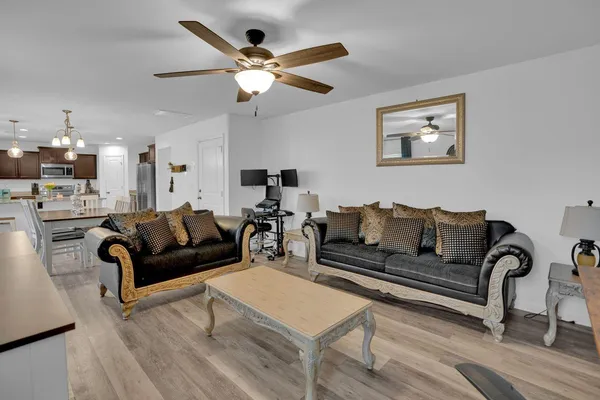 $290,000 | 779 Lansford Bay Drive, West Columbia, SC 29172