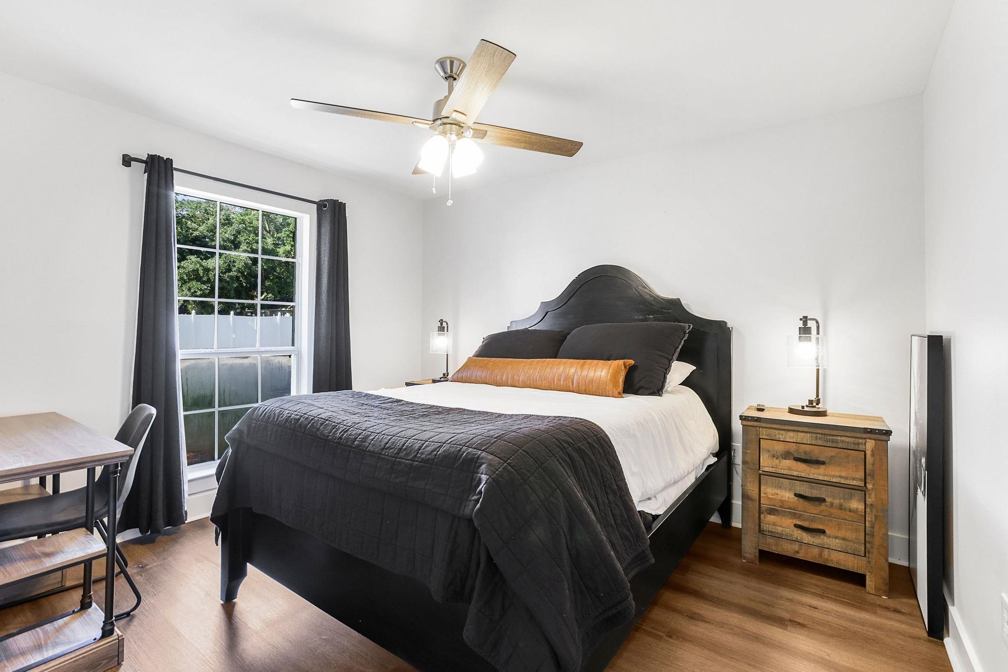 24710 Gulf Bay Road Orange Beach, AL 36561 - Photo 13 of 20 Guest Bedroom 1