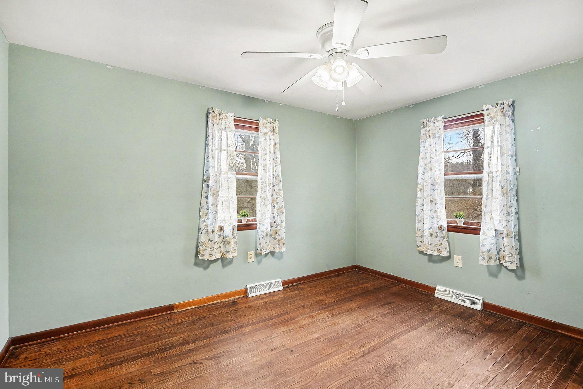 5010 Bull Road Dover, PA 17315 - Photo 8 of 41 Gallery Image 8