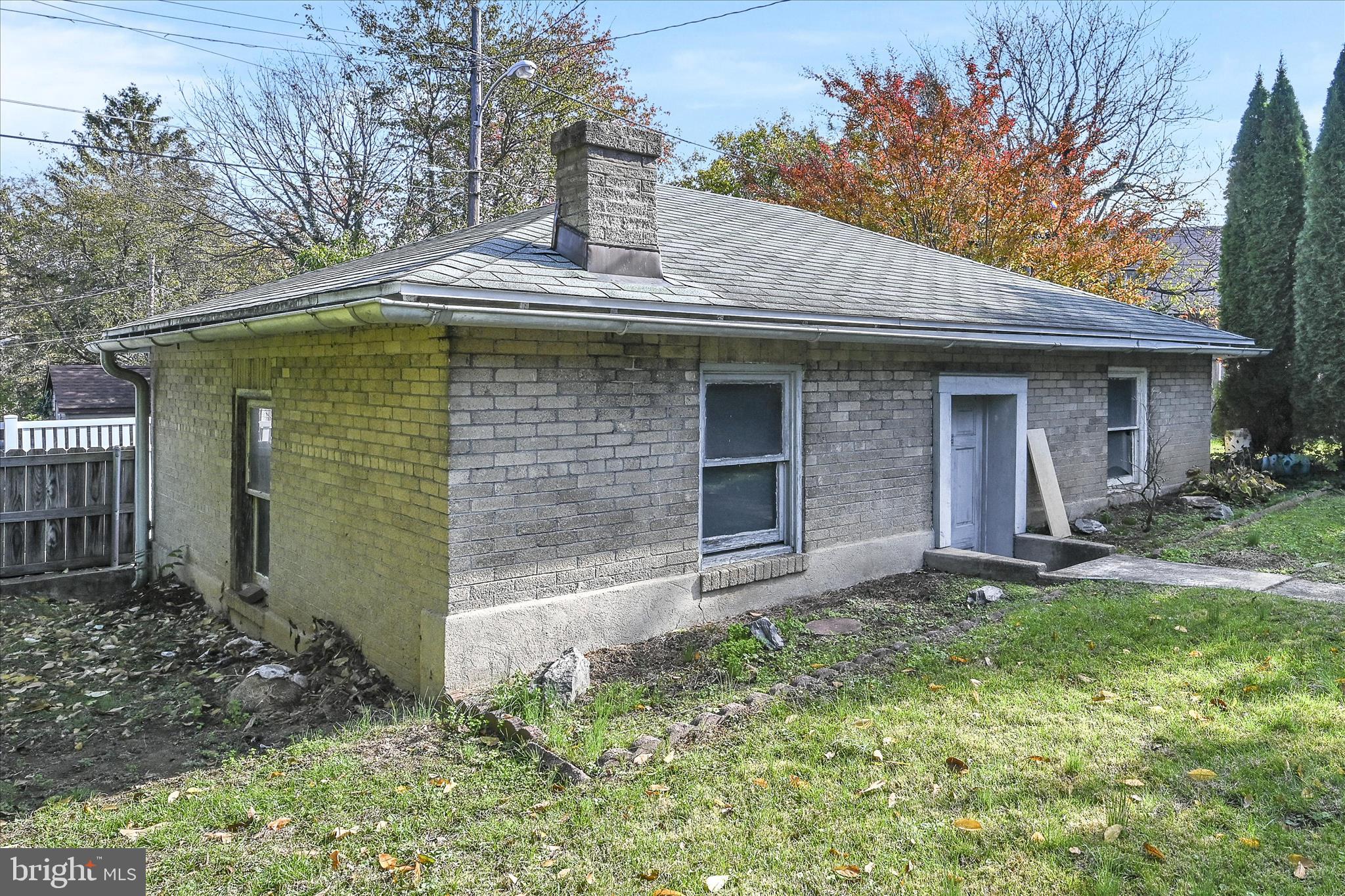 149 Tulpehocken Avenue Reading, PA 19611 - Photo 41 of 44 a front view of a house with garden