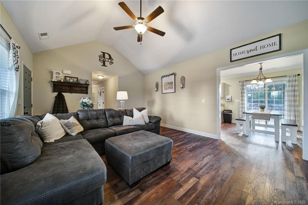 357 Rhea Road York, SC 29745 - Photo 7 of 39