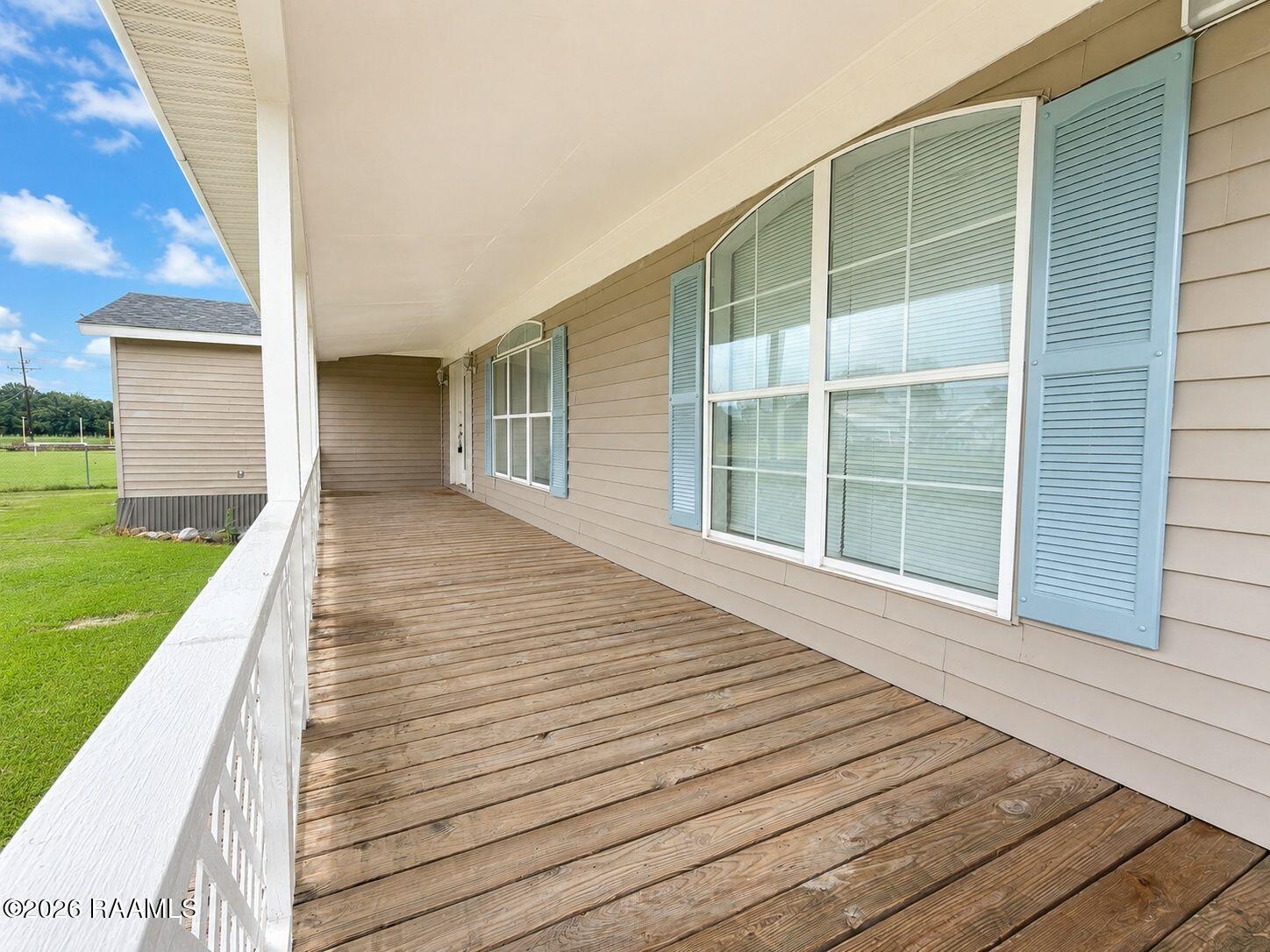 2903 Stacey Road Broussard, LA 70518 - Photo 34 of 48 47-web-or-mls-47-front-porch-windows