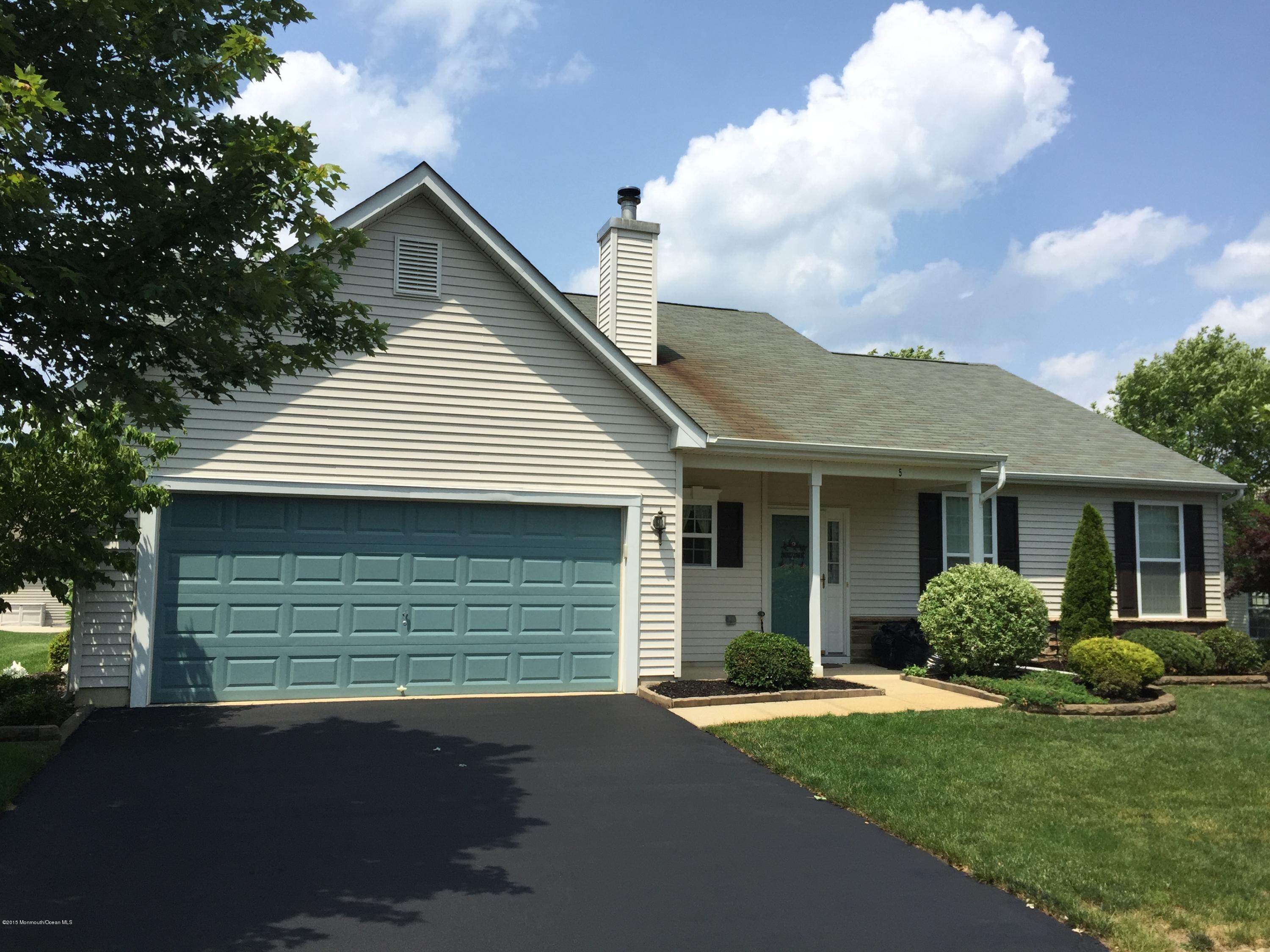 5 Springdale Road Whiting, NJ 08759 - Photo 1 of 11 a view of a house with a yard