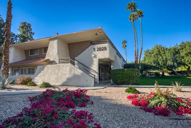 $195,000 | 2825 North Los Felices Road, Unit 209, Palm Springs, CA 92262