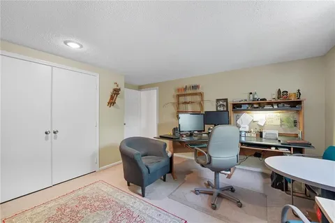 $510,000 | 9400 West 112th Street, Overland Park, KS 66210