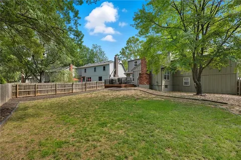 $510,000 | 9400 West 112th Street, Overland Park, KS 66210