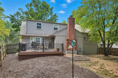 $510,000 | 9400 West 112th Street, Overland Park, KS 66210