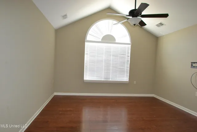 $275,000 | 8710 Parkview Oaks Circle, Olive Branch, MS 38654