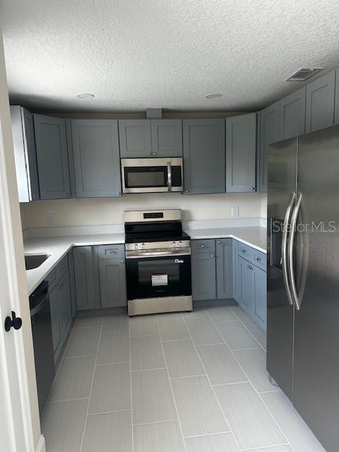 414 Sandpiper Ridge Drive Orlando, FL 32835 - Photo 3 of 31